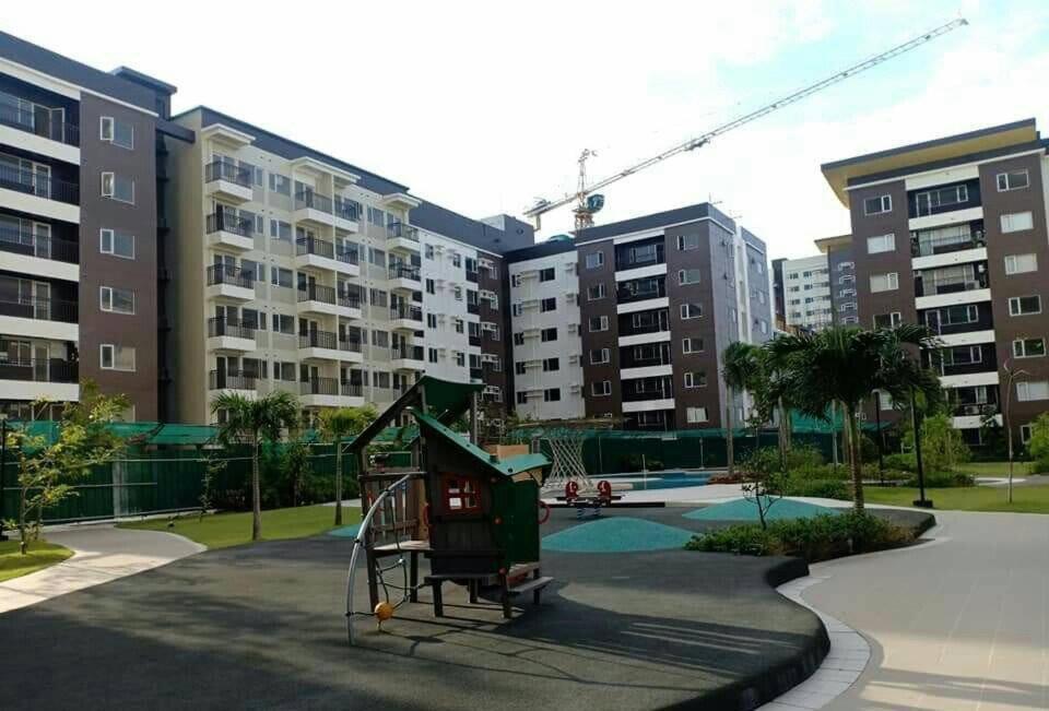 Avida Atria T2-F ,5Mins To Festive Walk And 4 Mins To Iloilo Convention Center Aparthotel Екстериор снимка